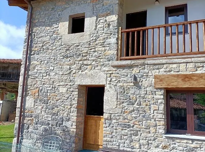 Casinas De Arbazal *