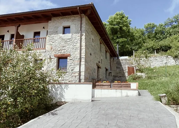 Casinas De Arbazal * Villaviciosa (Asturias)