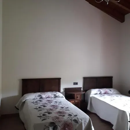 カントリーハウス Casinas De Arbazal *